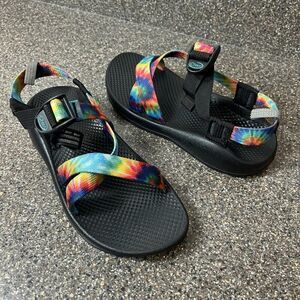 Chaco Summer Sandals Women's Size 5 Flats Strappy Rainbow Rubber Synthetic Shoes